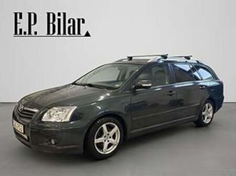 toyota avensis kombi 2.4/skinn/automat/kamkedja/drag/besiktigad/sov