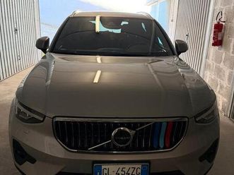 volvo xc 4o plug in t5