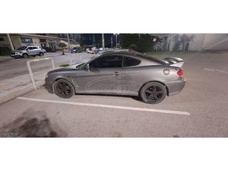 hyundai coupe 2001