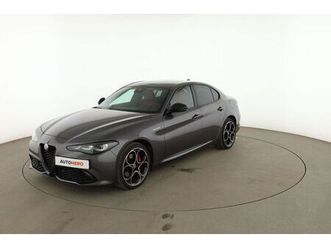 alfa romeo giulia 2.2 q4 veloce at8