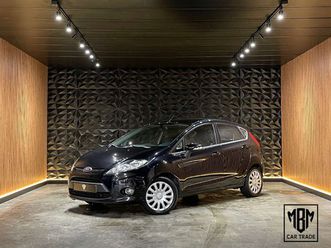 ford fiesta ?1.25i garantie airco bluetooth