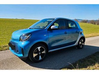 smart forfour 60kw eq passion elektro blau silber