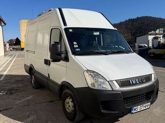 utilizat iveco iveco daily 35s14 2011 - 7 300 eur, 363 000 km - autovit.ro