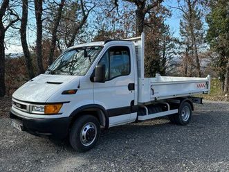 camion benne iveco