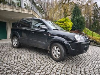 hyundai tucson 2.7 v6 automatik
