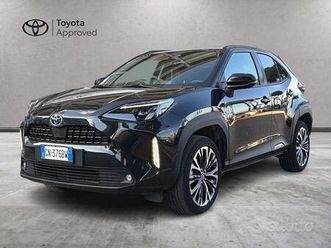 toyota yaris cross 1.5h lounge fwd 116cv e-cvt