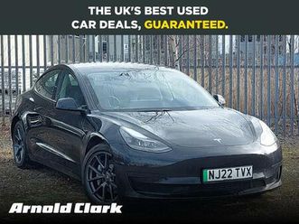 standard range plus auto rwd 4dr