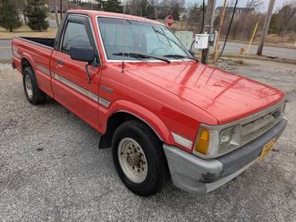 1987 mazda b2200 pickup. red. very solid!