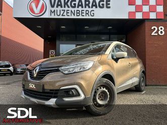 renault captur 0.9 tce xmod // full led // navi // camera // clima // keyless // pdc v+a