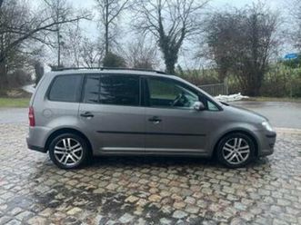 ② vw touran 19tdi 105ch 6vit 183000km mod 2009 clim ja ctok — volkswagen — 2ememain