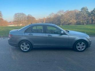 ② mercrdes c 200cdi boite auto mod 2009 clim cuir gps ctok — mercedes-benz — 2ememain