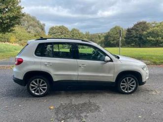 ② vw tiguan 2.0tdi 4/4 auto 153000km mod 2010 gps ja17 — volkswagen — 2ememain