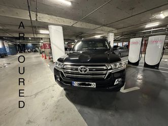 toyota land cruiser чисто нов гаранция 2031г брониран !