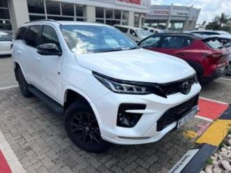 2.8gd-6 4x4 gr-sport