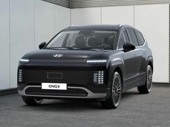 9 6-sitzer 110 kwh 4wd uniq panorama-gl...