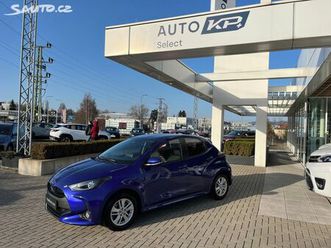 toyota yaris 1.5 hybrid e-cvt comfort