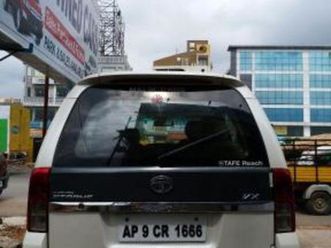 tata safari storme 2.2 vx 4x2 2012