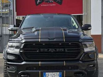 1500 5.7 gpl v8 quad laramie night 6 posti at8