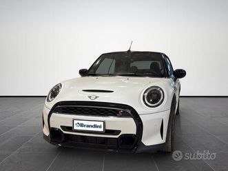 mini mini iv cabrio f57 2021