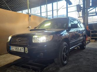 subaru forester 2.5xt 2,800 eur