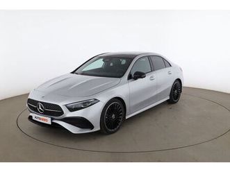 mercedes-benz classe a berline 200 amg line 7g-dct