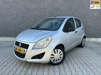 suzuki splash - 1.0 vvt base | parkeersensoren | bluetooth | aux/usb | apk t/m 2-3-2027 | grote beurt | co