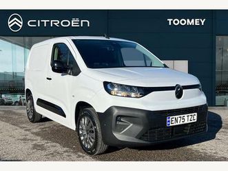 1.5 bluehdi 1000 driver m swb euro 6 (start/stop) 5dr