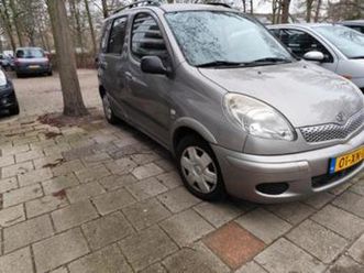 toyota yaris verso 1.3 16v vvti linea sol aut 2003 grijs — toyota — marktplaats