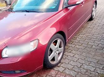 volvo s40 d2 modell 2011