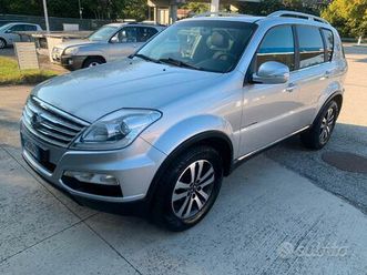 ssangyong rexton w 2.0 xdi, 7 posti, solo 2 propri