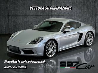 718 2.0 300cv, navi, carplay