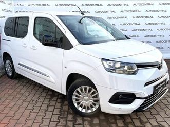 toyota proace city verso 1,2 i,81kw,čr,1.maj.,dph