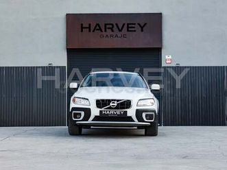 volvo xc70 2.4 d5 awd momentum