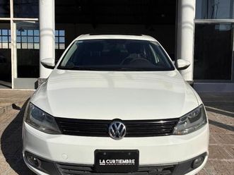volkswagen vento 2.0 tdi