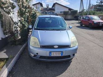 fiesta v 2002 5p 1.2 16v tecno azura