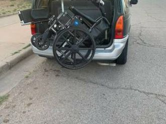 1994 mercury van w/ lift