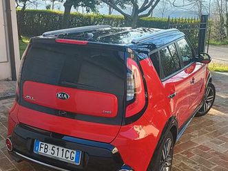 kia soul 1.6 crdi 136 cv solo 76000 km