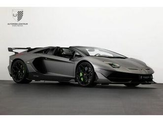 svj roadster fullcarbon/paintedlogo