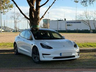 tesla model 3 tração traseira