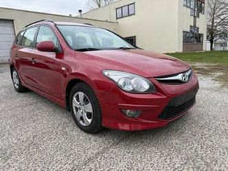 ② hyundai i30 1.6crdi automat 2012 — hyundai — 2ememain