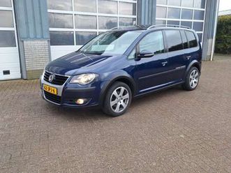 volkswagen touran cross - 1.4 tsi met volledige motorrevisie