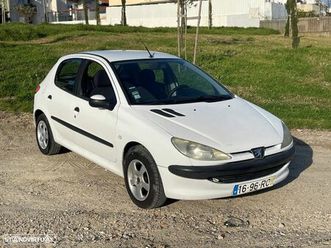 peugeot 206 1.1 color line