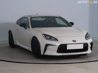 toyota gr 86 2.4 boxer, za 36 900 €