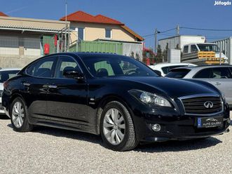 infiniti q70 3.5 v6 hybrid premium (automata) 3...