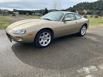 jaguar xk8 v8 4 litres coupe - 1998