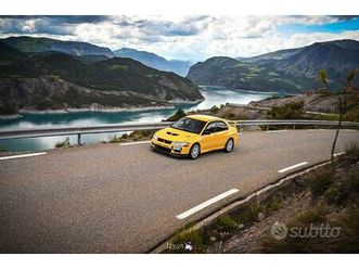 mitsubishi lancer evo 7 rs2