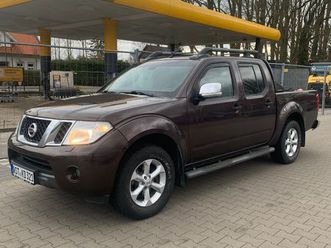 shitet nissan navara 2013 2.5 diesel 190hp 4x4 manual