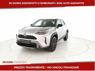 toyota yaris cross 1.5h gr sport black sky fwd 116cv e-cvt del 2022 usata a roma