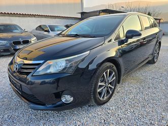 toyota avensis 2.0d4d executiv 6,350 eur