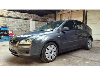 ◊focus 1.6 turbo tdci ambiente